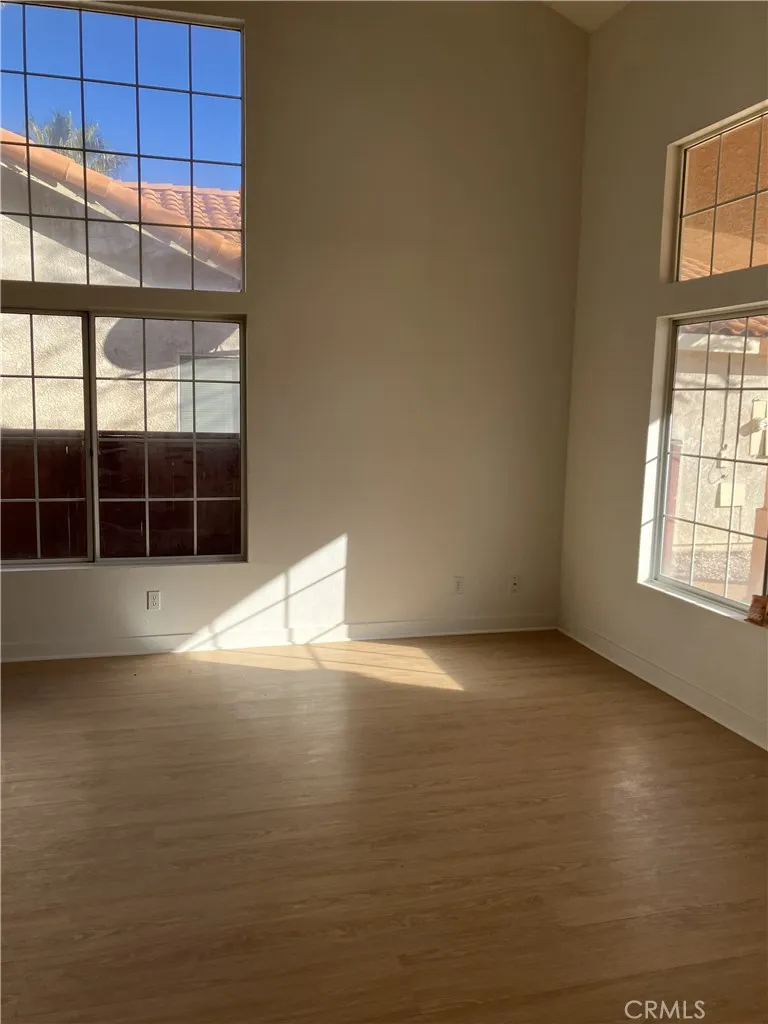 12482 Kokomo, Victorville, California 92392 home-pic-14