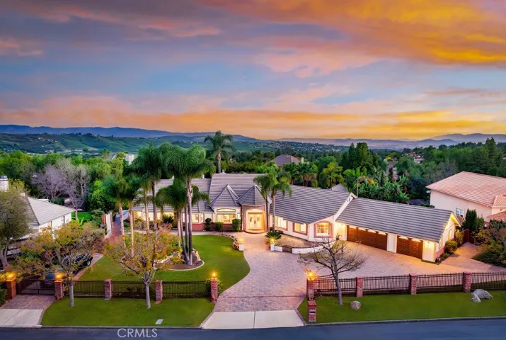 16575 Bonanza Dr, Riverside, California 92504