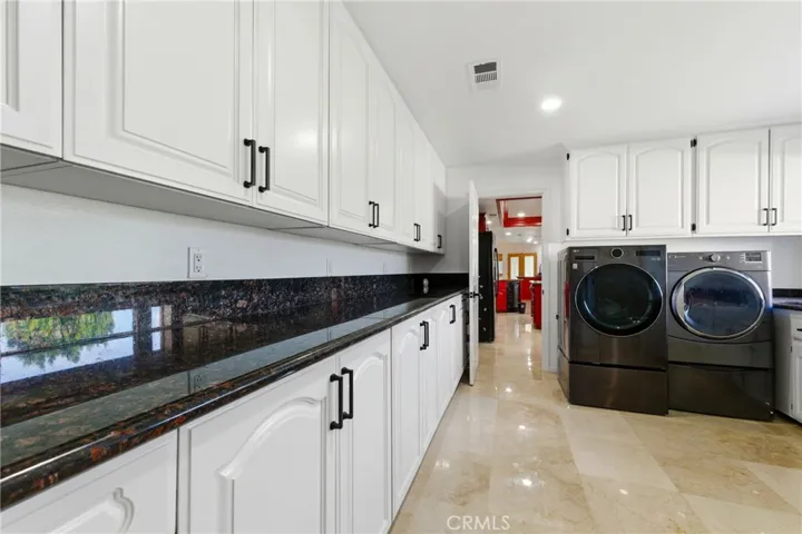 16575 Bonanza Dr, Riverside, California 92504