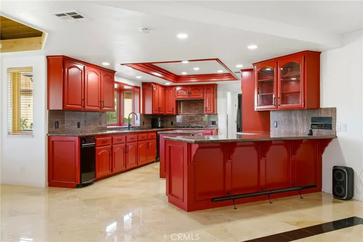 16575 Bonanza Dr, Riverside, California 92504