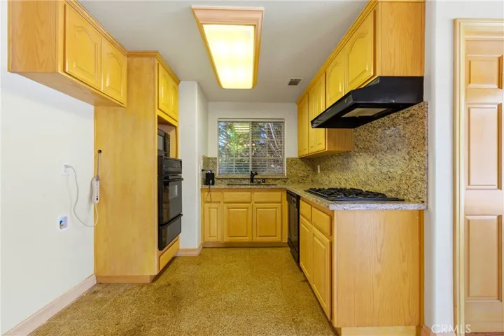 16575 Bonanza Dr, Riverside, California 92504
