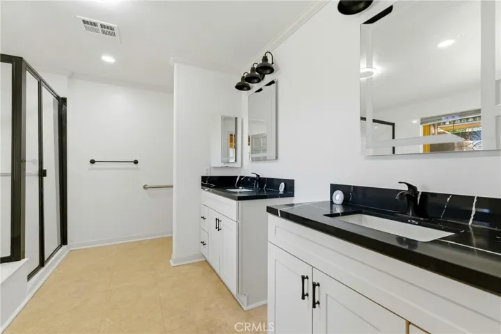16575 Bonanza Dr, Riverside, California 92504