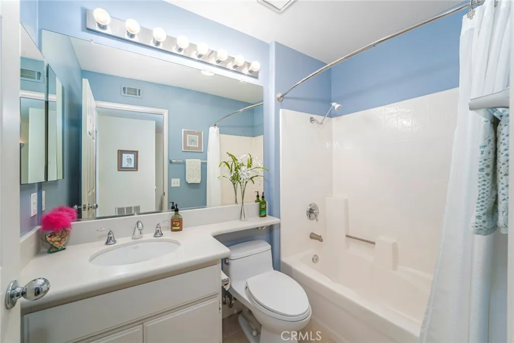 53 Tradewinds, Aliso Viejo, California 92656 home-pic-26