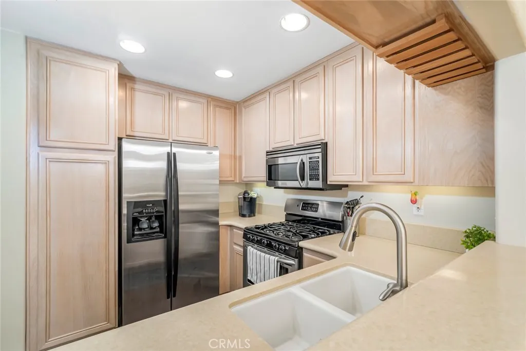53 Tradewinds, Aliso Viejo, California 92656 home-pic-9