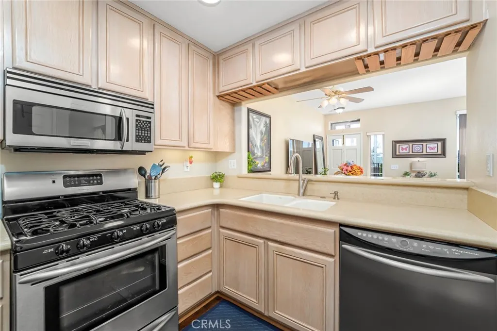 53 Tradewinds, Aliso Viejo, California 92656 home-pic-11