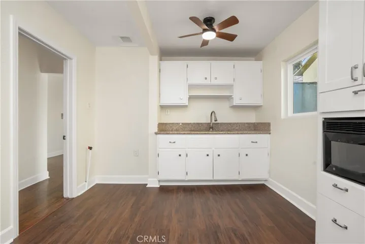 Kitchen of Front House