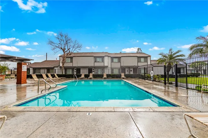 Community​​‌​​​​‌​​‌‌​​‌​​​‌‌​​​‌​​‌‌​​‌‌​​‌‌​​​​ Pool