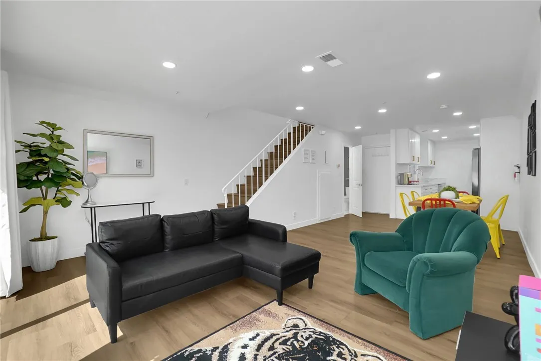 9906 13th, Garden Grove, California 92844 home-pic-1