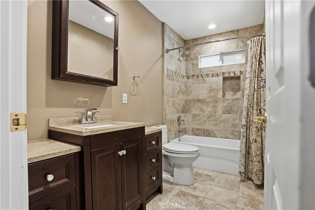 30649 Sea Horse, Canyon Lake, California 92587 home-pic-19