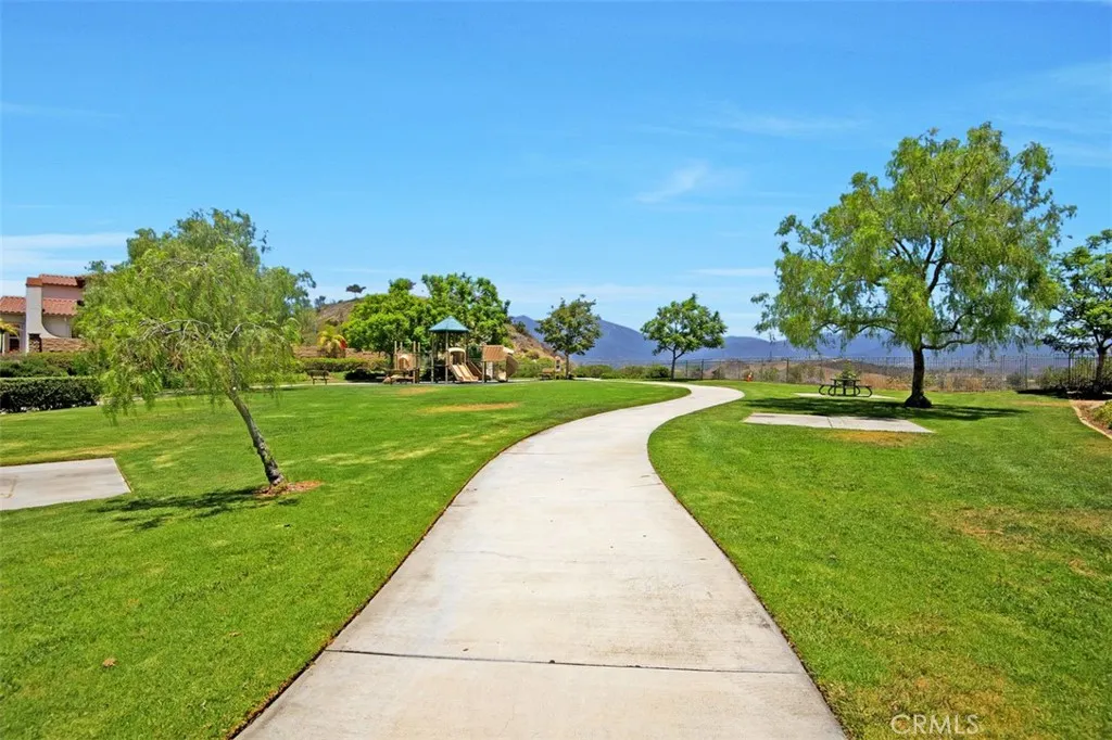 22846 Hunter Creek, Mission Viejo, California 92692 home-pic-41