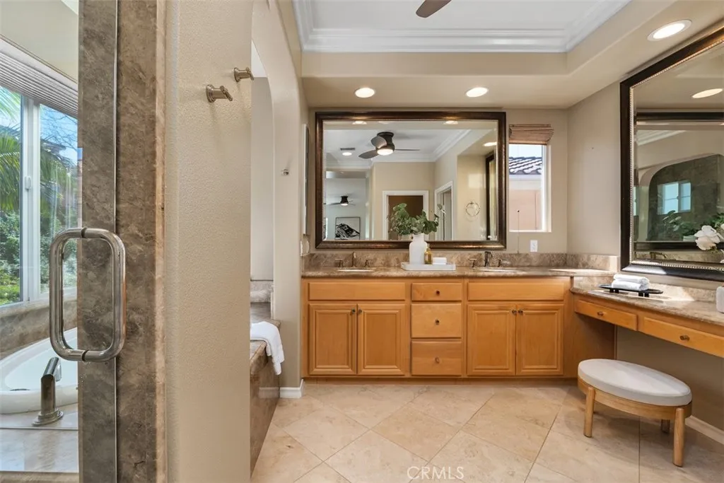 22846 Hunter Creek, Mission Viejo, California 92692 home-pic-27