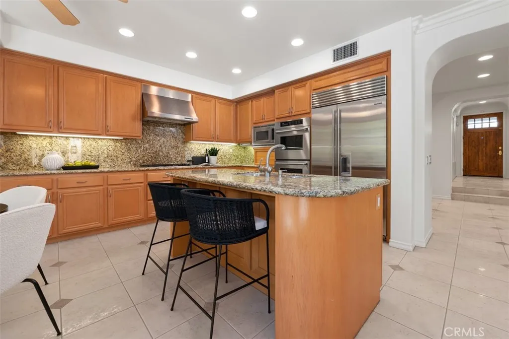 22846 Hunter Creek, Mission Viejo, California 92692 home-pic-23