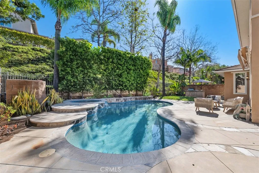22846 Hunter Creek, Mission Viejo, California 92692 home-pic-10