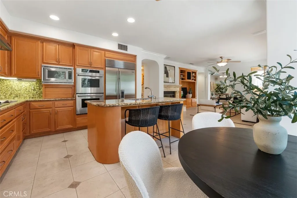 22846 Hunter Creek, Mission Viejo, California 92692 home-pic-22