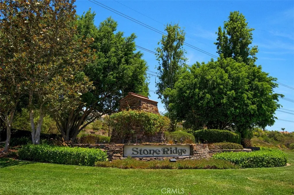 22846 Hunter Creek, Mission Viejo, California 92692 home-pic-49