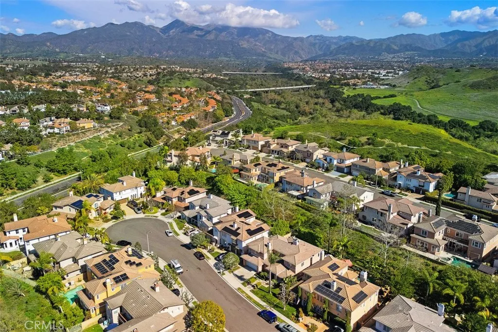 22846 Hunter Creek, Mission Viejo, California 92692 home-pic-46