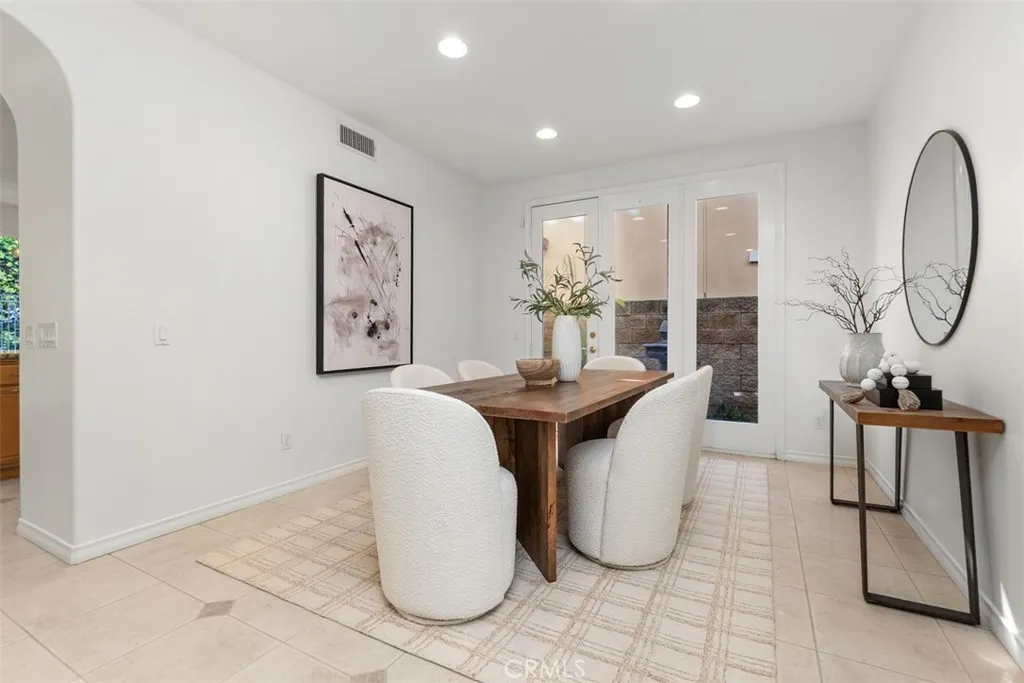 22846 Hunter Creek, Mission Viejo, California 92692 home-pic-15