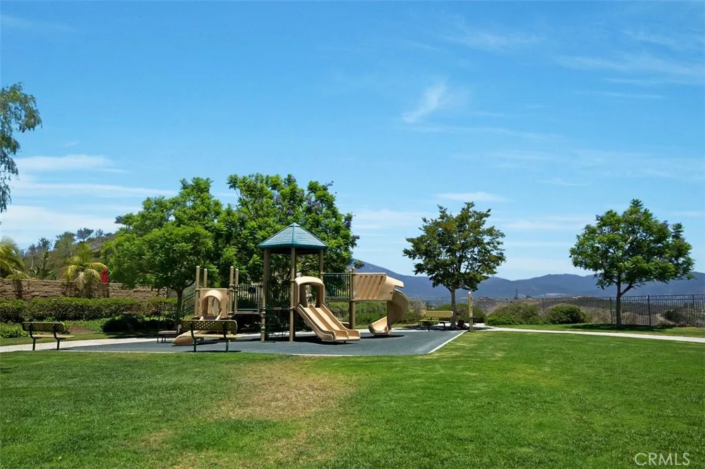 22846 Hunter Creek, Mission Viejo, California 92692 home-pic-40