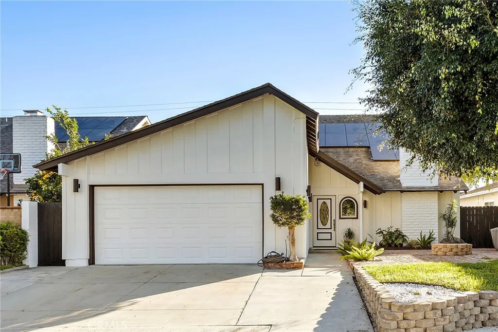 11580 Panay, Cypress, California 90630 home-pic-1