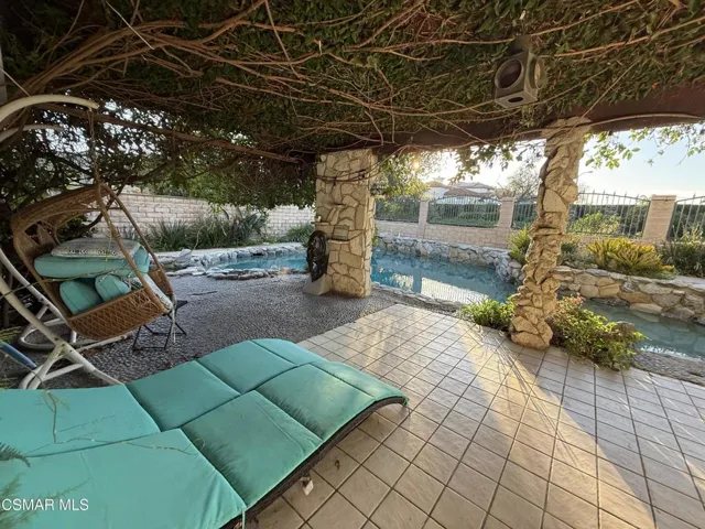 One of a Galore of Patios!