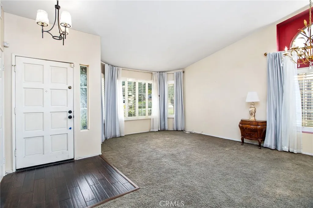 791 La Loma, Corona, California 92879 home-pic-8
