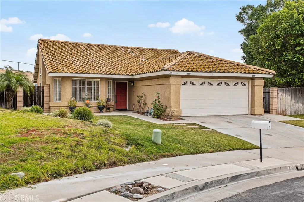 791 La Loma, Corona, California 92879 home-pic-59