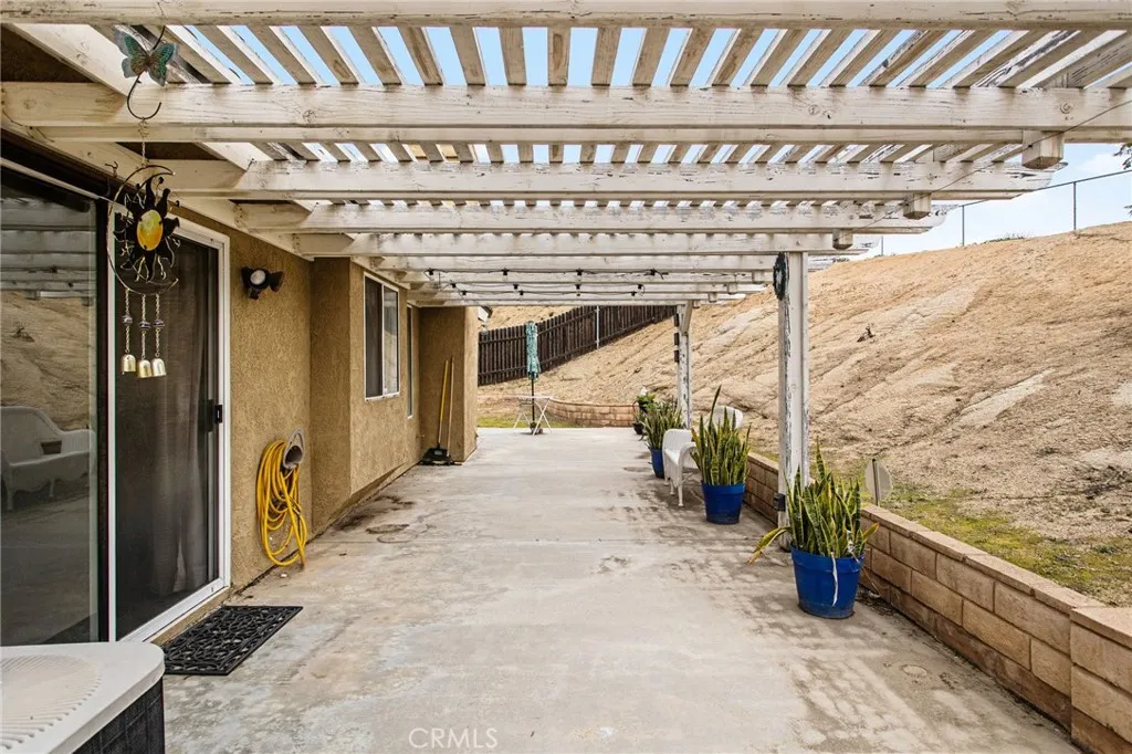 791 La Loma, Corona, California 92879 home-pic-31