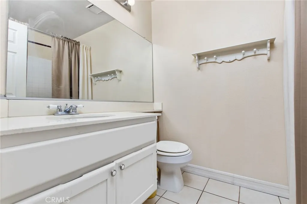 791 La Loma, Corona, California 92879 home-pic-28