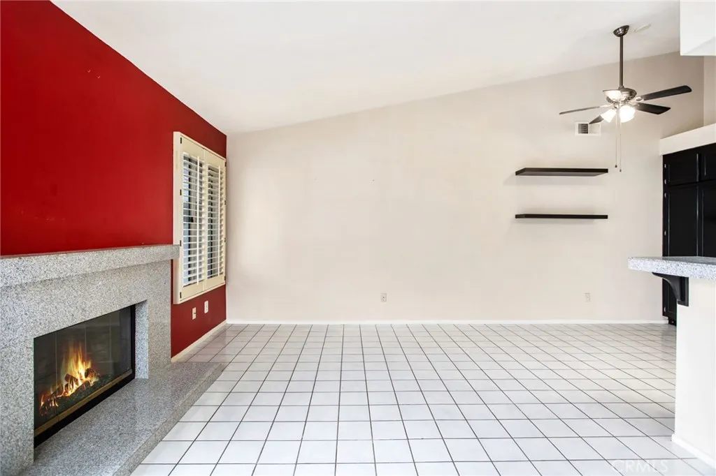 791 La Loma, Corona, California 92879 home-pic-18
