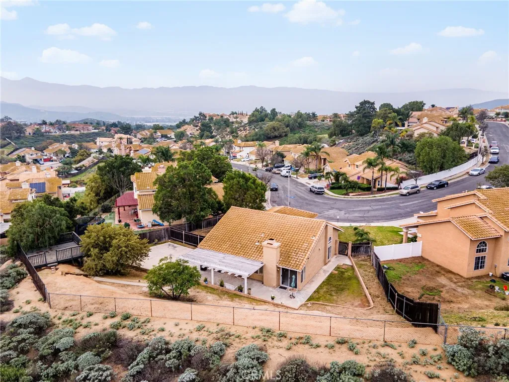 791 La Loma, Corona, California 92879 home-pic-57