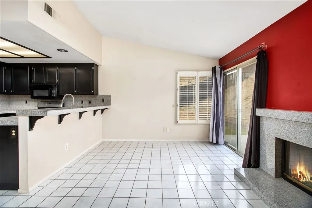 791 La Loma, Corona, California 92879 home-pic-17