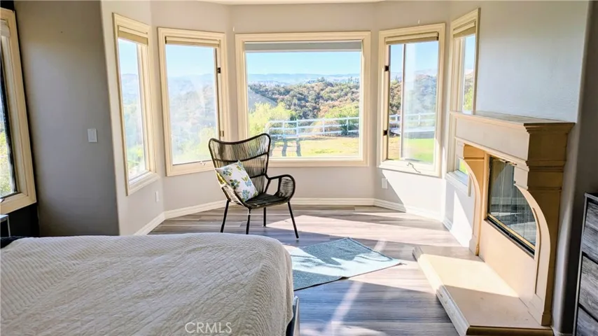 15435 Live Oak Springs Canyon, Canyon Country, California 91387