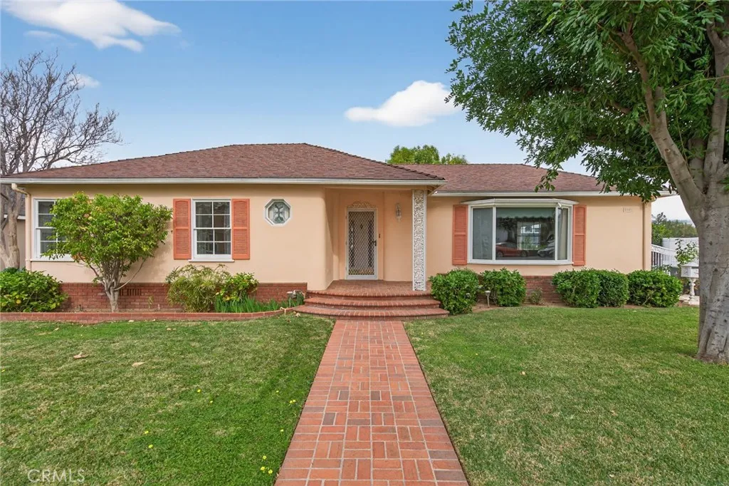 3985 Rice Road, Riverside, California 92506 home-pic-1