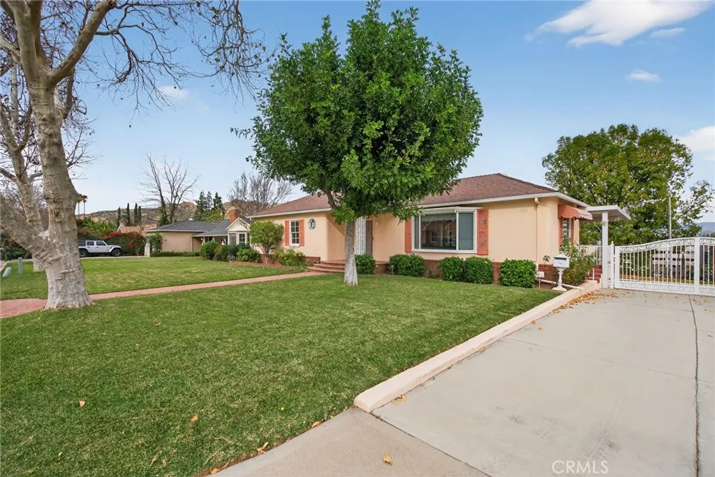 3985 Rice Road, Riverside, California 92506 home-pic-3