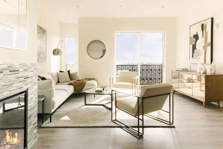 33_302_VERDARA_DAMOREhameline glendale