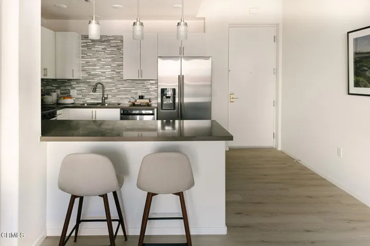 07_307_VERDARA_DAMOREhameline glendale