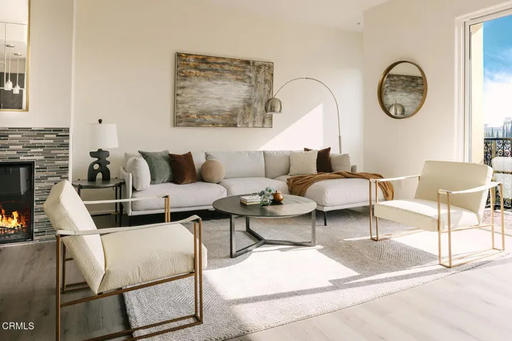 13_302_VERDARA_DAMOREhameline glendale