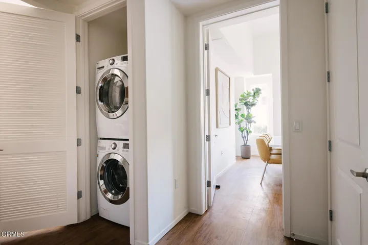 32_104_VERDARA_DAMOREhameline glendale