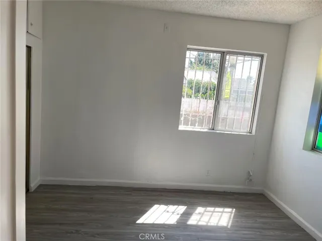 One BedRoom