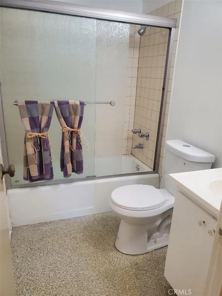 6355 Green Valley Circle 209, Culver City, California 90230 home-pic-10