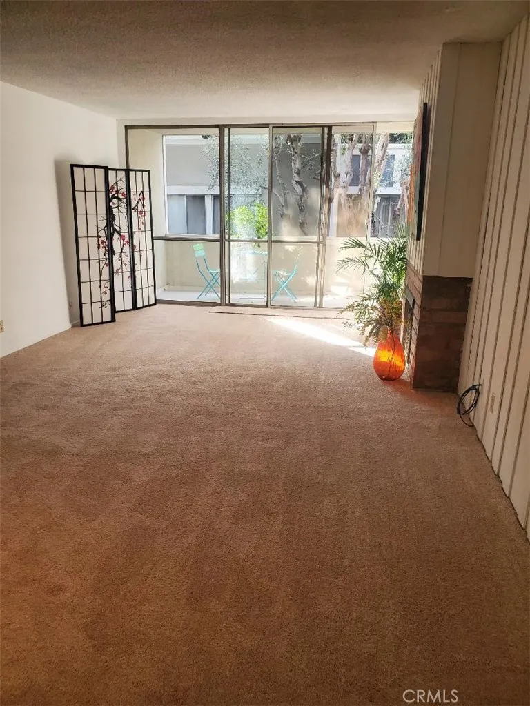 6355 Green Valley Circle 209, Culver City, California 90230 home-pic-5