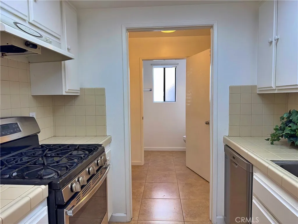 4177 Manhattan Beach Blvd., Lawndale, California 90260 home-pic-19