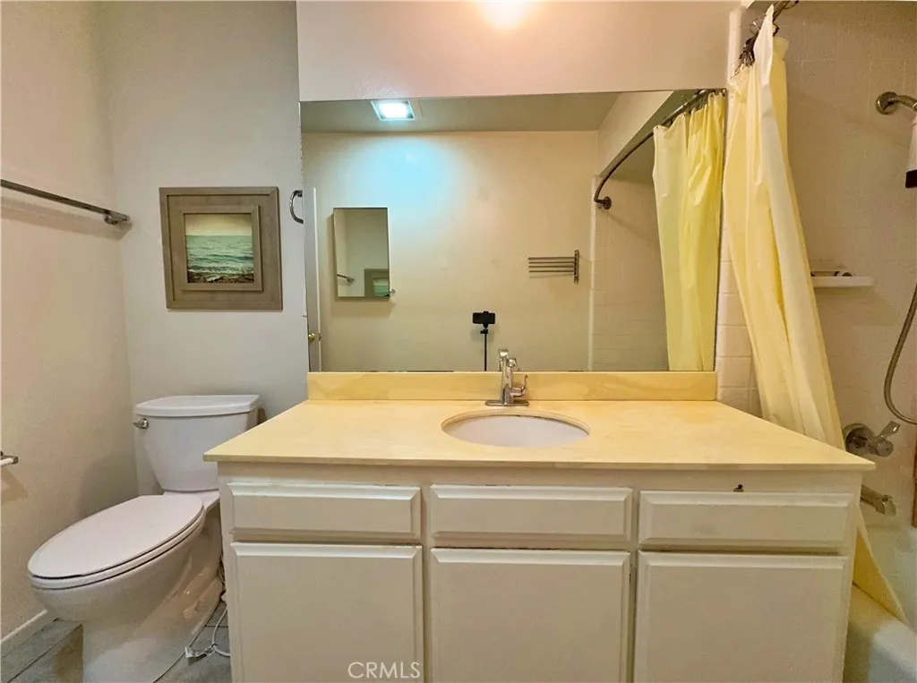 4177 Manhattan Beach Blvd., Lawndale, California 90260 home-pic-26