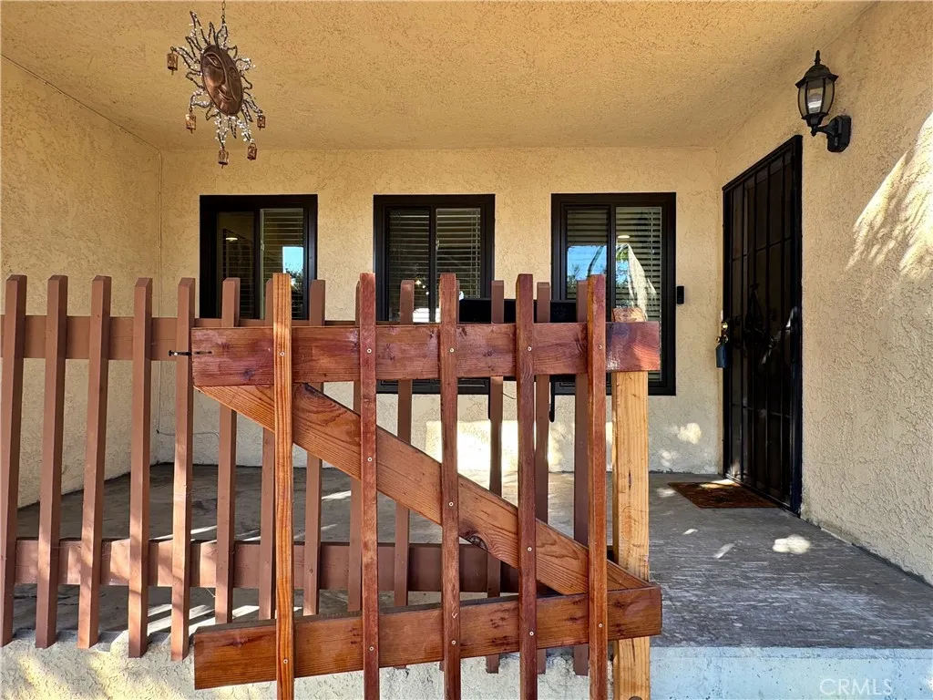 4177 Manhattan Beach Blvd., Lawndale, California 90260 home-pic-2
