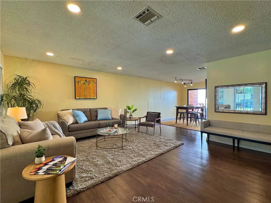 4177 Manhattan Beach Blvd., Lawndale, California 90260 home-pic-6