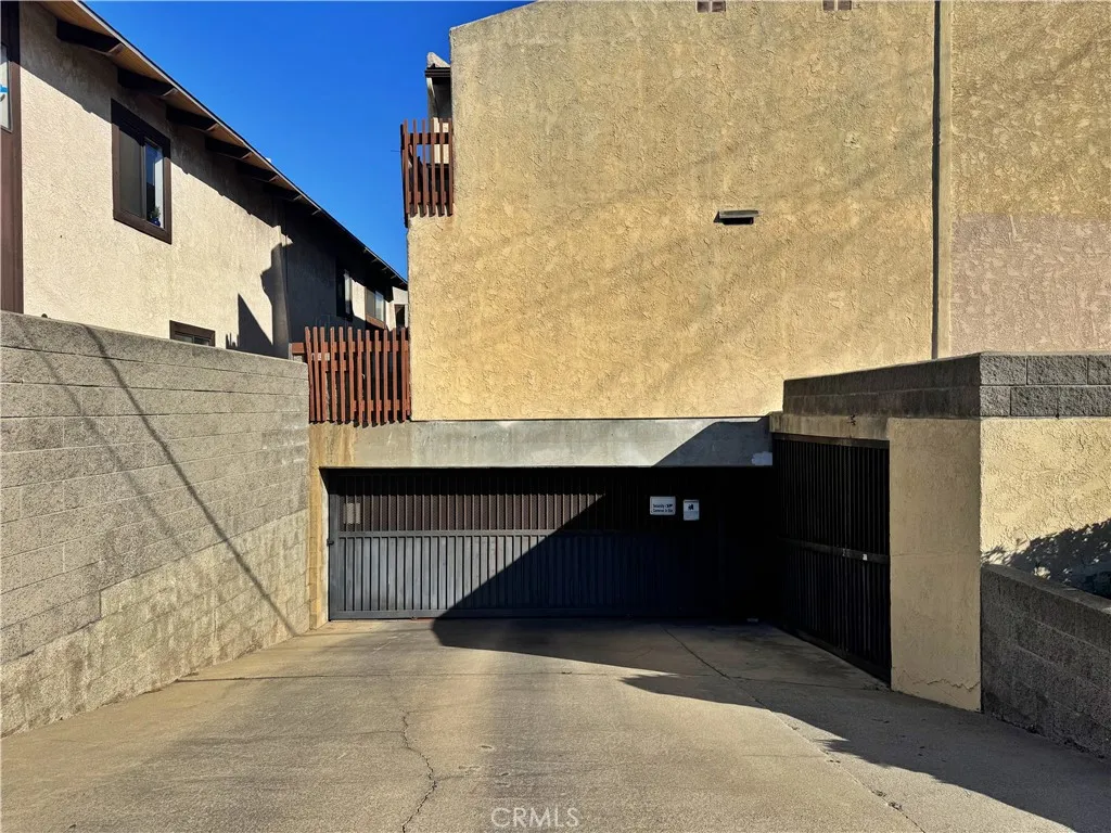 4177 Manhattan Beach Blvd., Lawndale, California 90260 home-pic-49