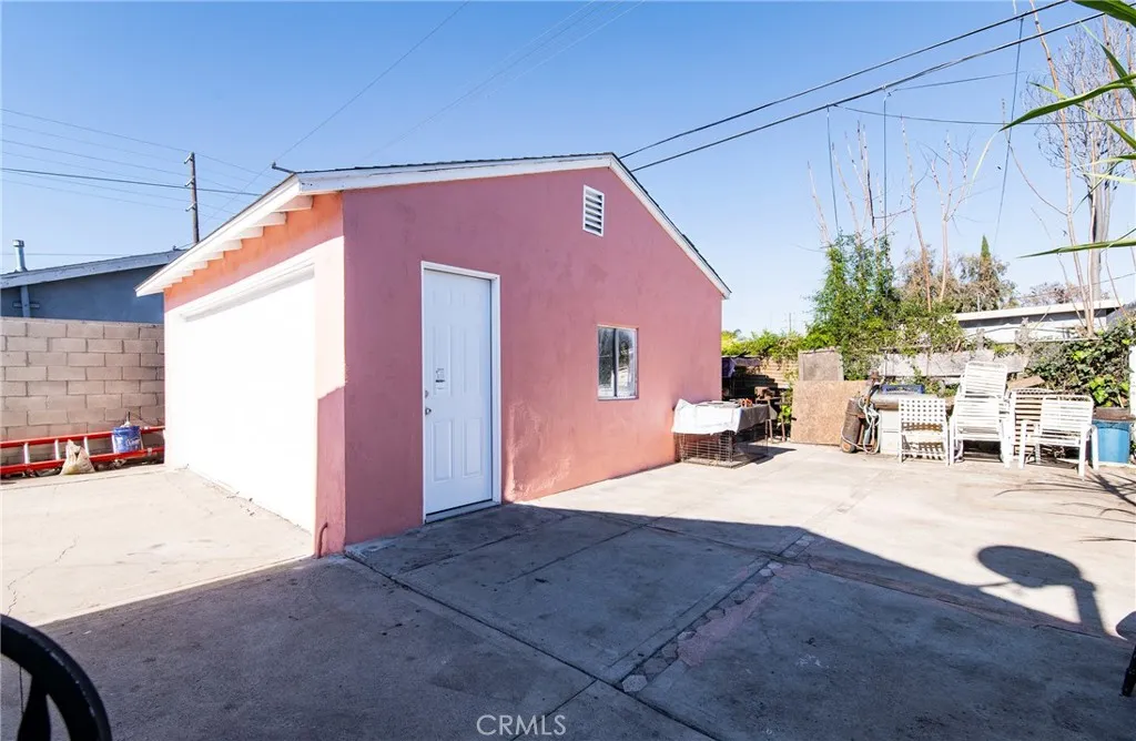 1215 E 91st, Los Angeles, California 90002 home-pic-20