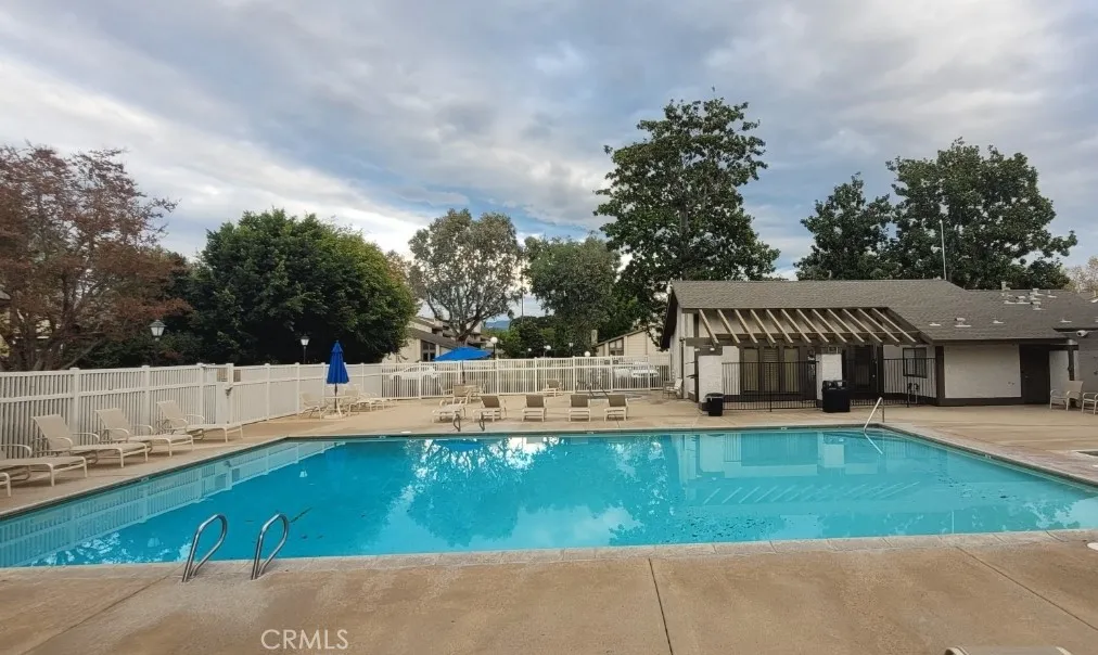 2520 N Tustin B, Santa Ana, California 92705 home-pic-25