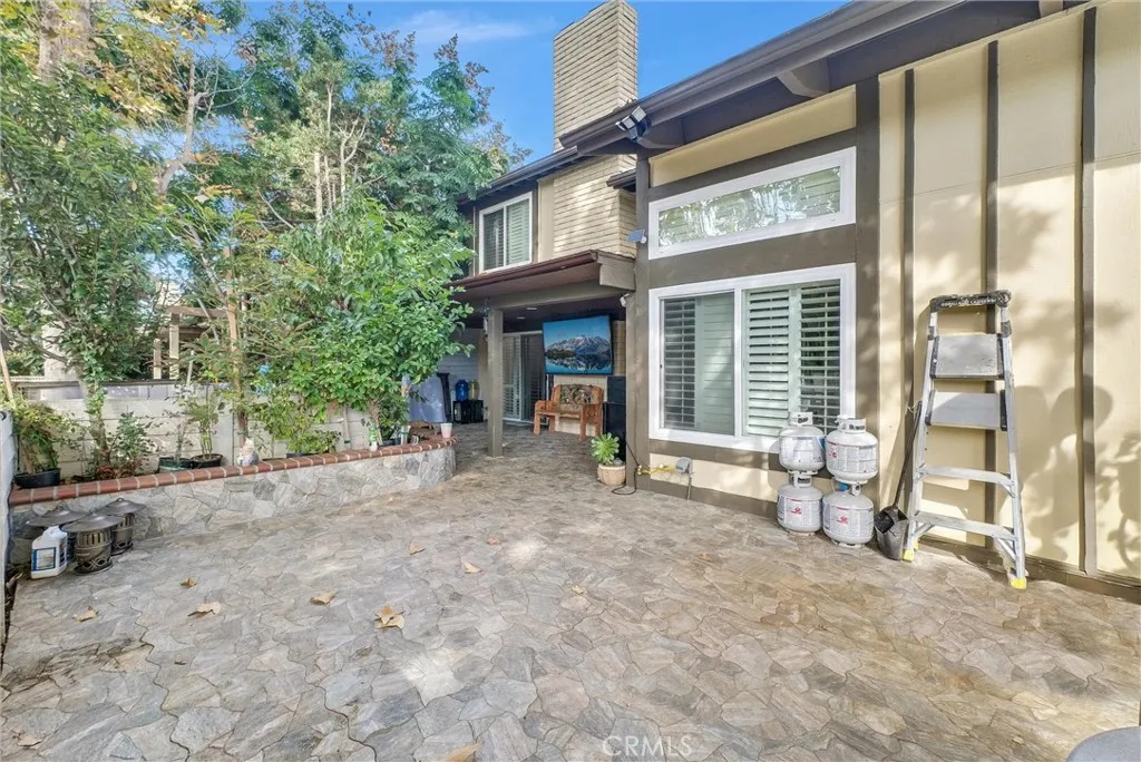 2520 N Tustin B, Santa Ana, California 92705 home-pic-21