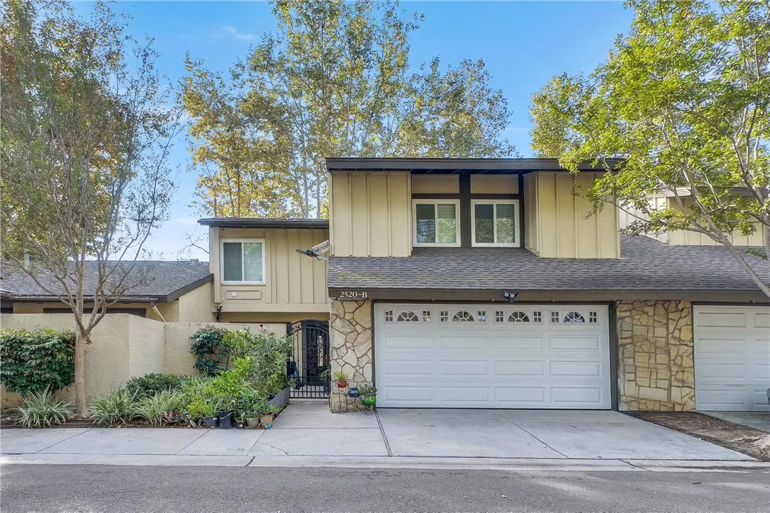 2520 N Tustin B, Santa Ana, California 92705 home-pic-2